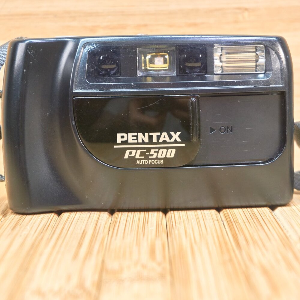 PENTAX PC-500 35mm Film Point and Shot Camera